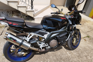Aprilia tuono 1000 r
