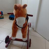 cavallo a dondolo