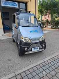 scooter cabinato anziani