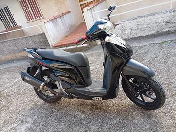 Honda sh 300 sport 