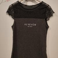 t-shirt nera con pizzo