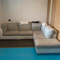 Divano a L Poltronesofà bicolore