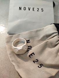 Anello Nove25 in argento bianco 925