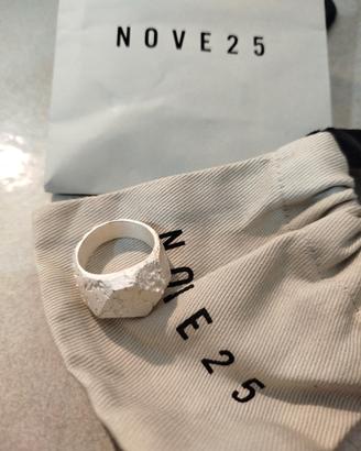 Anello Nove25 in argento bianco 925