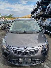 Opel Zafira C Tourer Anno 2012 | SOLO PER RICAMBI