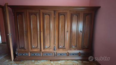 Armadio in legno vintage