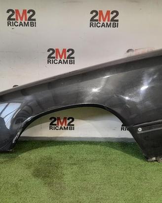 PARAFANGO ANTERIORE SINISTRO MERCEDES Classe E W12