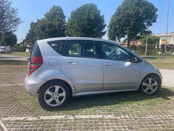 MERCEDES BENZ CLASSE A W169 180 D - MOTORE ROTTO