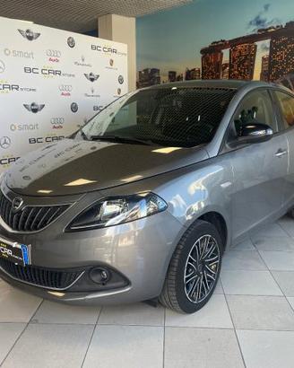 LANCIA Ypsilon 1.0 Hybrid Gold *CAR PLAY*LED