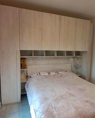 Letto matrimoniale 