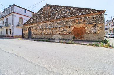 CASA INDIPENDENTE A BOTRICELLO