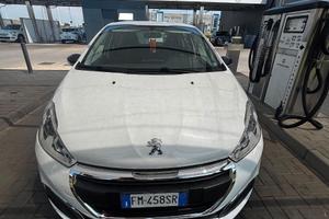 Peugeot 208 gpl benzina full optional