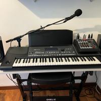Tastiera Korg PA 600
