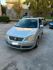 Polo del 2005, cilindrata 1400 a benzina