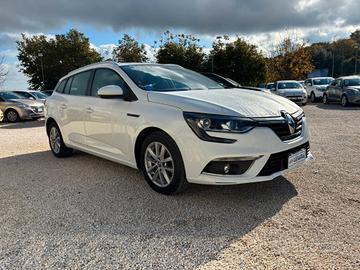 RENAULT MEGANE 1.5 DCI - 2019