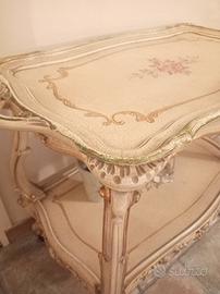 carrello da salotto con ruote