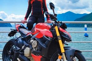 Ducati Streetfighter V4S 