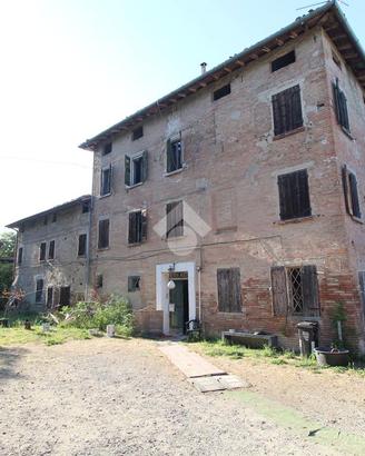 RUSTICO A REGGIO NELL'EMILIA