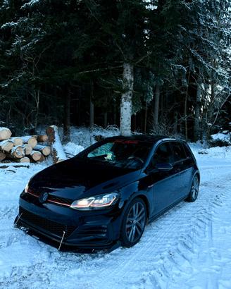 Lama anteriore Maxton Design GTI 7.5