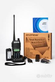 Baofeng UV-82 Dual Band VHF/UHF FM Doppio PTT NEW