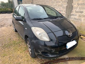 RICAMBI TOYOTA YARIS 1.0 BENZINA ANNO:2007