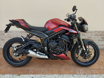 Triumph street triple 765 rs