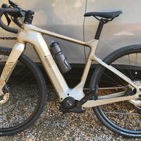 Bianchi Arcadex e-bike Gravel