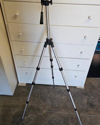 treppiede per fotocamera