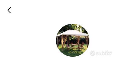 gazebo in legno molto elegante 