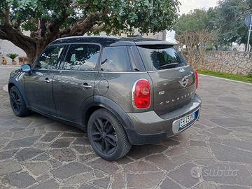 MINi Cooper d Countryman