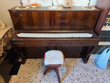 Pianoforte a muro altezza 1.10