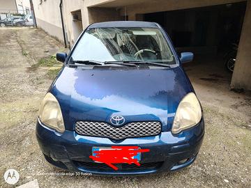 2004 Toyota Yaris 1.4  diesel motore perfetto