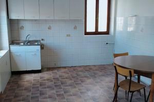 Casa con deposito