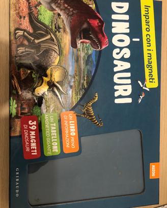 Imparo con i magneti I DINOSAURI