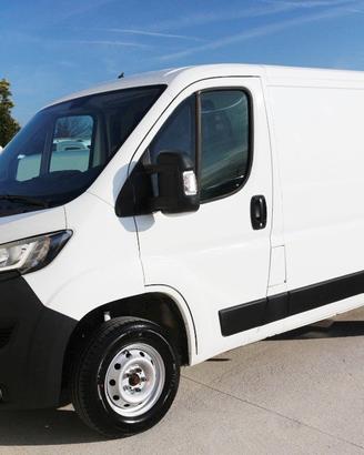PEUGEOT Boxer 330 2.0 BlueHDi L1H1 Furgone PREZZ