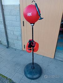 punchingball con guantoni