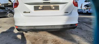 FORD FOCUS 2011 - PARAURTI POSTERIORE