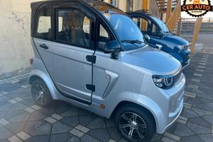 DELTA1 cabinato anziani/disabili minicar microcar