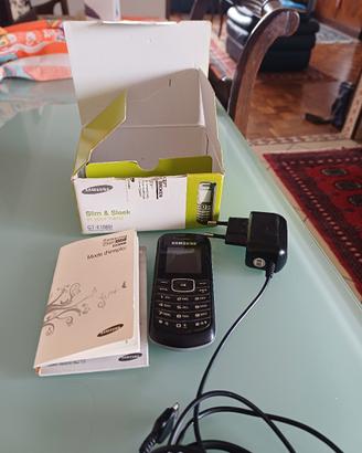 telefonino Sansung nero