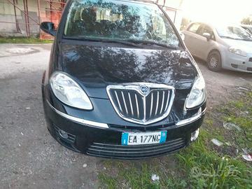 Lancia Musa 2010 1400 GPL