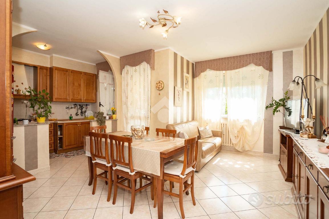 Apartment in Ciriè, Località Battitore - Vista 2