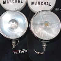 fari come nuovi profondi dita