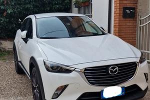 Mazda 1.5 Exceed 105 cv