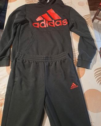 vestiti completo Adidas 