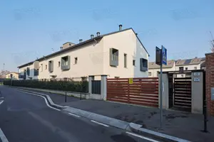 Box / Garage di 17 m² a Milano