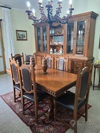 Sala da pranzo completa