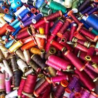 fili da cucito e ricamo