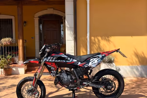Husqvarna SM 125
