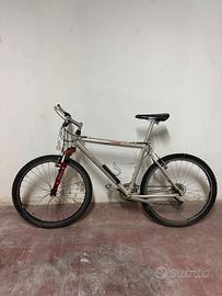 MTB ATX850