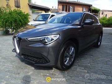 ALFA ROMEO Stelvio 2.0 Turbo 200 CV AT8 Q4 Execu